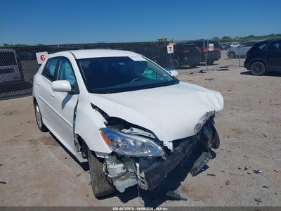 TOYOTA MATRIX 2012