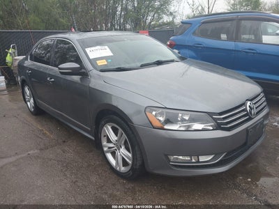 VOLKSWAGEN PASSAT 2014