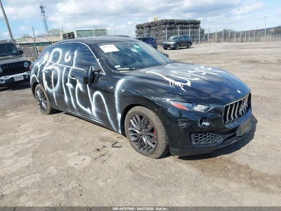 MASERATI LEVANTE 2019