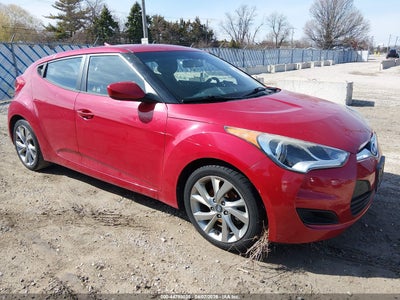 HYUNDAI VELOSTER 2016