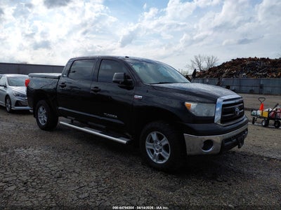 TOYOTA TUNDRA 2013
