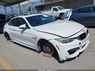 BMW M4 2015