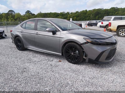 TOYOTA CAMRY 2025