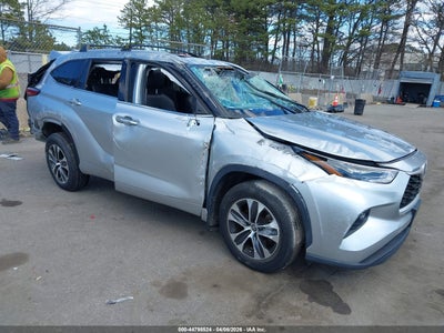 TOYOTA HIGHLANDER 2022