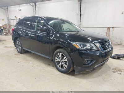 NISSAN PATHFINDER 2018