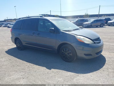 TOYOTA SIENNA 2008