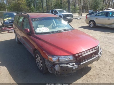 VOLVO V70 2001