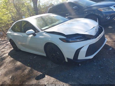 TOYOTA CAMRY 2025