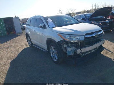 TOYOTA HIGHLANDER HYBRID 2015