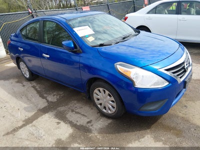 NISSAN VERSA 2015
