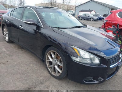 NISSAN MAXIMA 2011