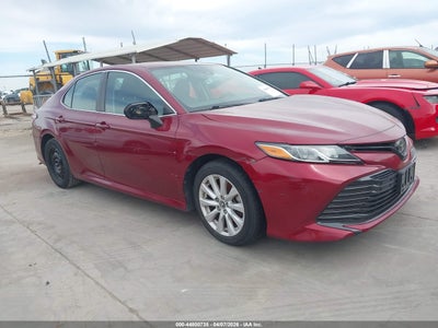 TOYOTA CAMRY 2019