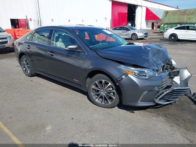 TOYOTA AVALON HYBRID 2018