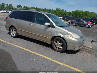 TOYOTA SIENNA 2004
