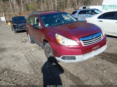 SUBARU OUTBACK 2011