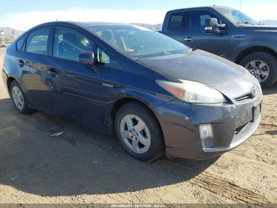 TOYOTA PRIUS 2010