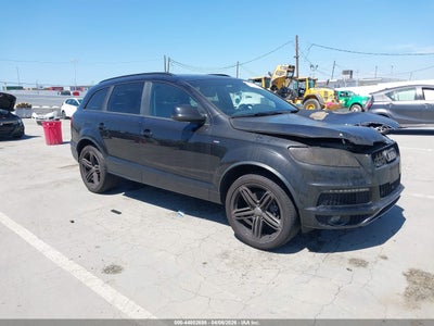 AUDI Q7 2015