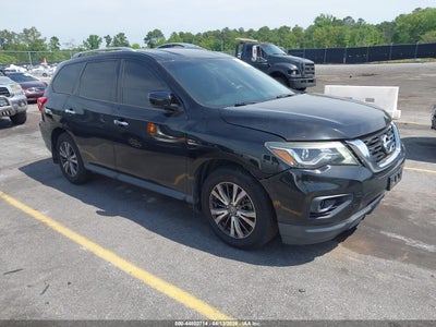 NISSAN PATHFINDER 2017