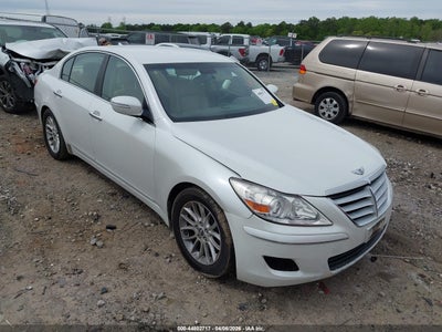 HYUNDAI GENESIS 2011