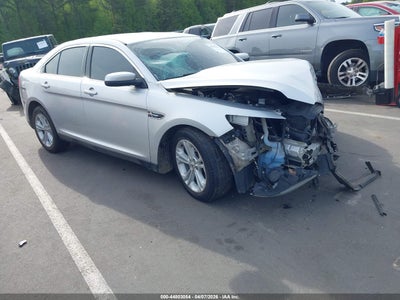 FORD TAURUS 2016