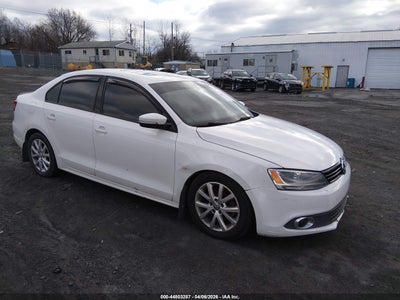 VOLKSWAGEN JETTA 2011