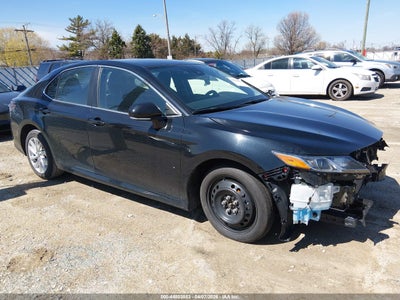 TOYOTA CAMRY 2023