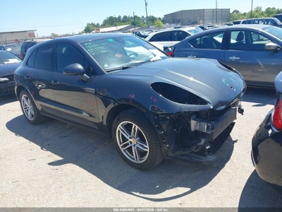 PORSCHE MACAN 2019