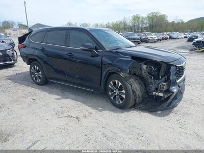 TOYOTA HIGHLANDER 2021