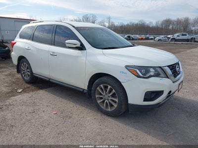 NISSAN PATHFINDER 2017