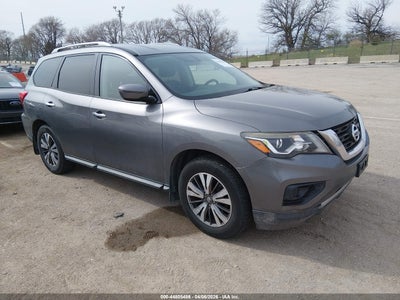 NISSAN PATHFINDER 2017