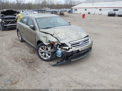 FORD TAURUS 2012