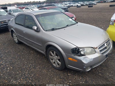 NISSAN MAXIMA 2002