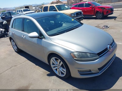 VOLKSWAGEN GOLF 2015