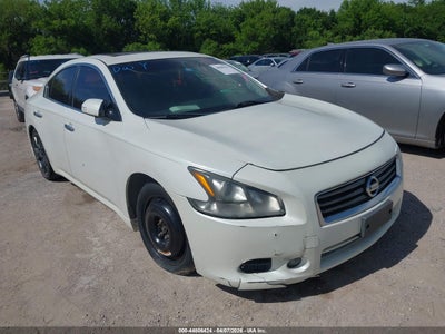 NISSAN MAXIMA 2014