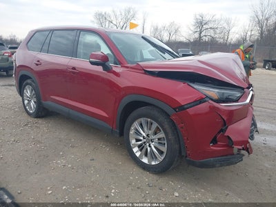 TOYOTA GRAND HIGHLANDER 2025