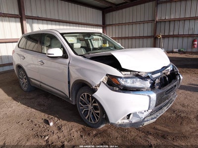 MITSUBISHI OUTLANDER 2016