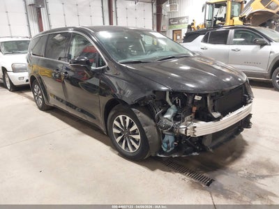 CHRYSLER PACIFICA HYBRID 2024