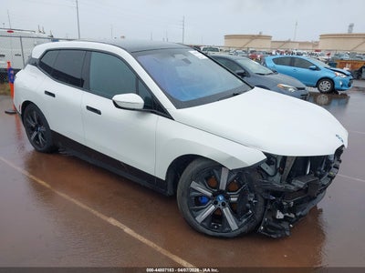 BMW IX 2025