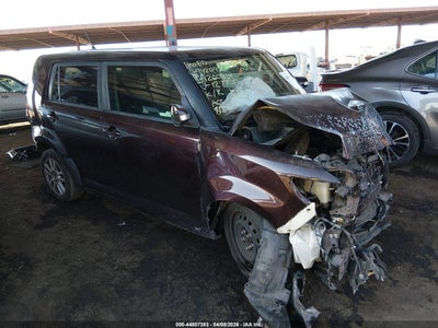 SCION XB 2011
