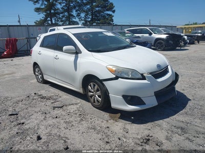 TOYOTA MATRIX 2010