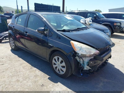 TOYOTA PRIUS C 2013