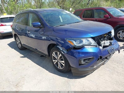 NISSAN PATHFINDER 2019