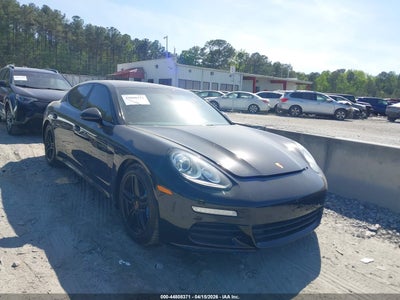 PORSCHE PANAMERA 2015
