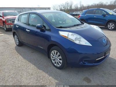 NISSAN LEAF 2017