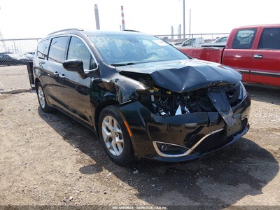 CHRYSLER PACIFICA 2019