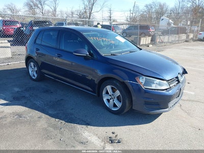VOLKSWAGEN GOLF 2017