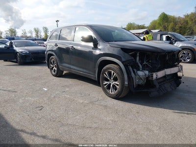 TOYOTA HIGHLANDER 2016
