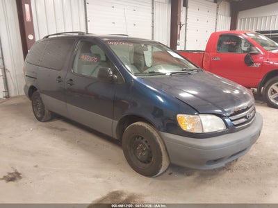 TOYOTA SIENNA 2002