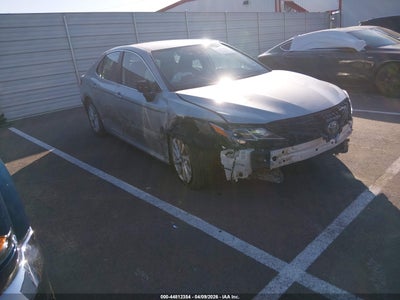 TOYOTA CAMRY 2023