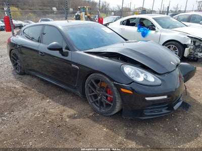 PORSCHE PANAMERA 2014